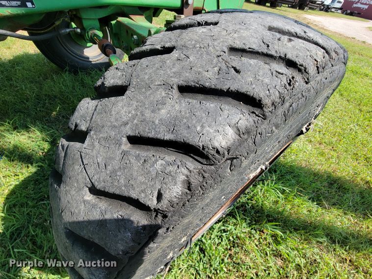 image for item KD9523 2005 John Deere 6415  tractor