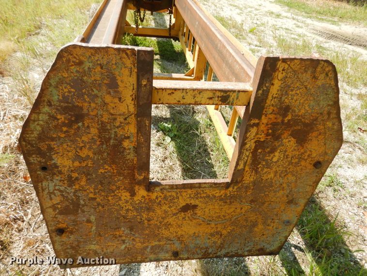 image for item KI9619 Pile driver