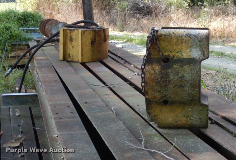 image for item KI9619 Pile driver