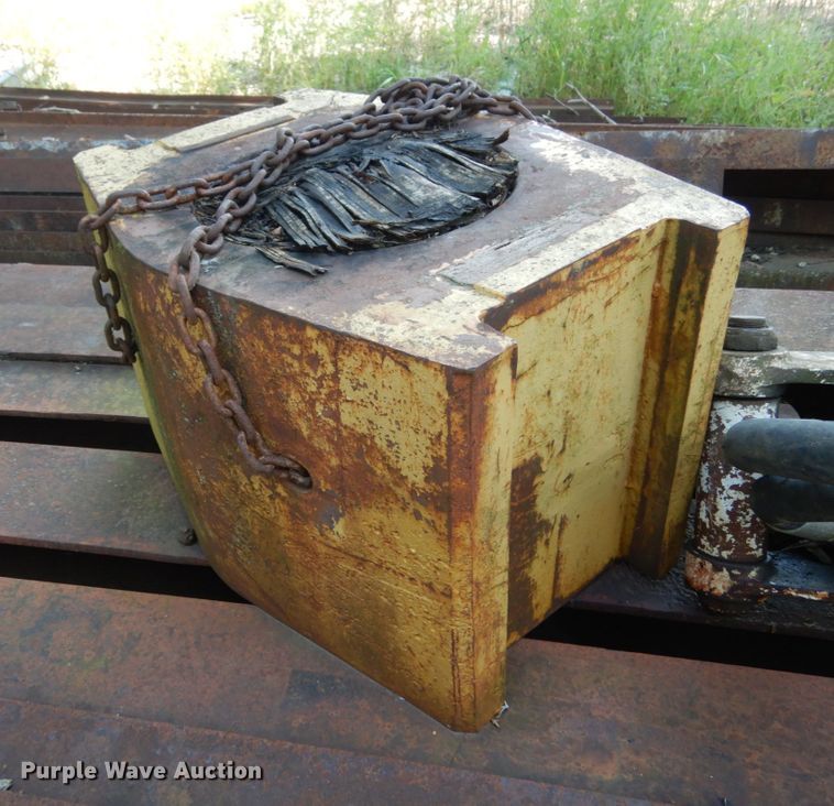 image for item KI9619 Pile driver