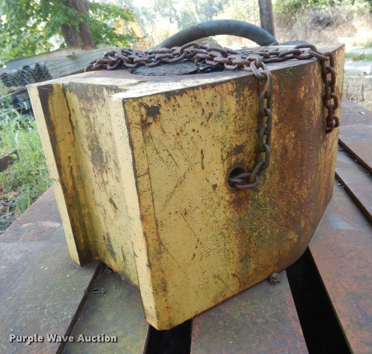 image for item KI9619 Pile driver