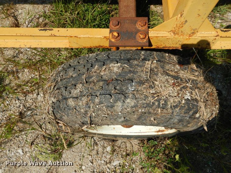 image for item KI9619 Pile driver