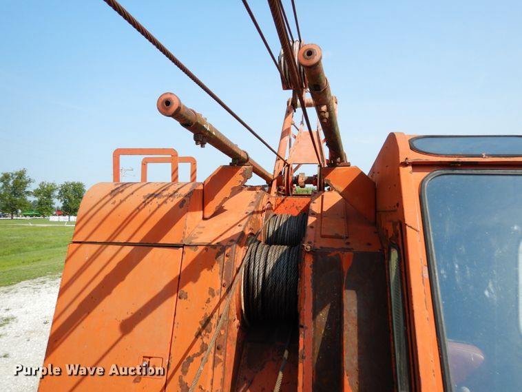 image for item KI9620 1975 Fmc Link-belt HC-78B  crane