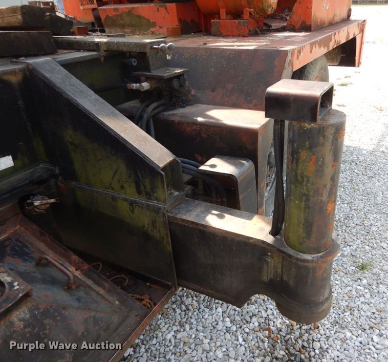 image for item KI9620 1975 Fmc Link-belt HC-78B  crane