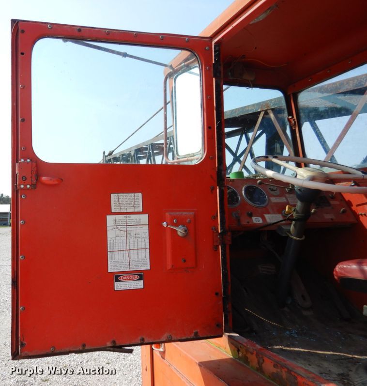 image for item KI9620 1975 Fmc Link-belt HC-78B  crane