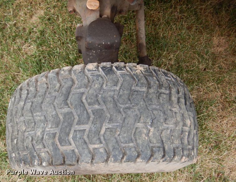 image for item KI9644 John Deere F1145  lawn mower