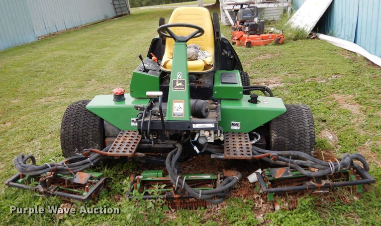 image for item KI9645 John Deere 3215A  reel mower