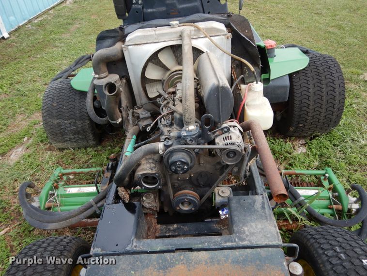 image for item KI9645 John Deere 3215A  reel mower