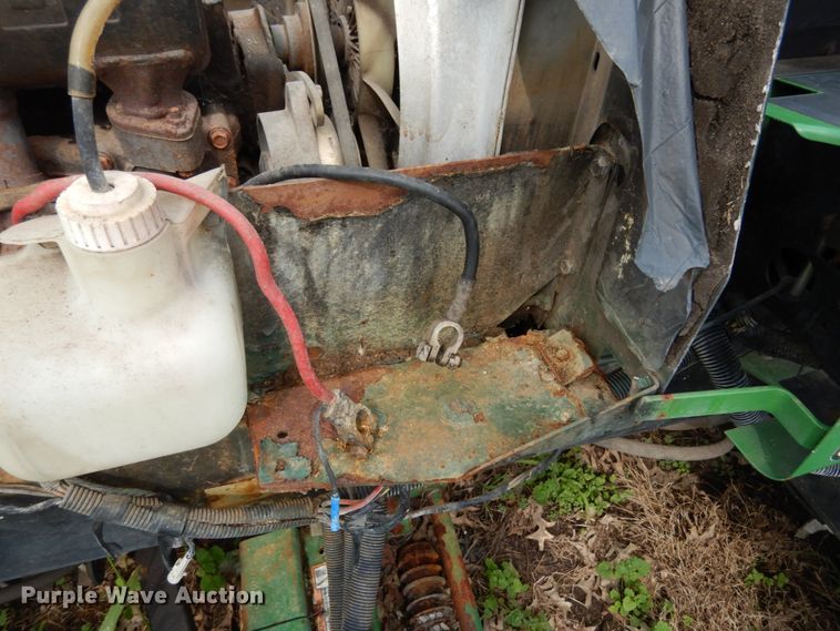 image for item KI9645 John Deere 3215A  reel mower