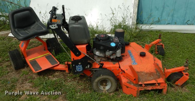 image for item KI9646 Husqvarna W4815  ZTR lawn mower