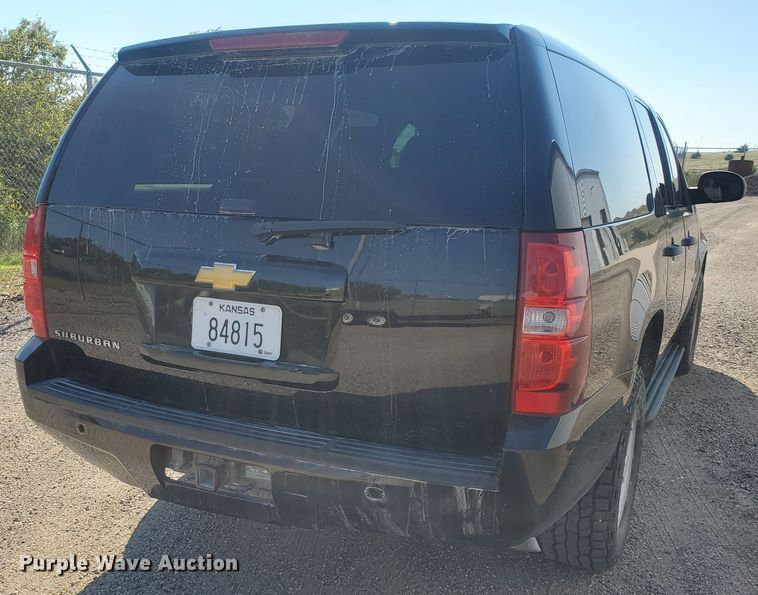 image for item KK9200 2014 Chevrolet Suburban 1500  SUV