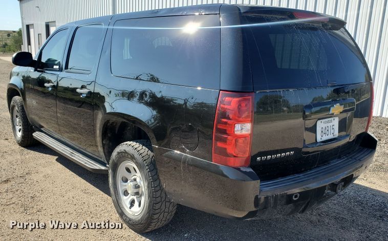 image for item KK9200 2014 Chevrolet Suburban 1500  SUV