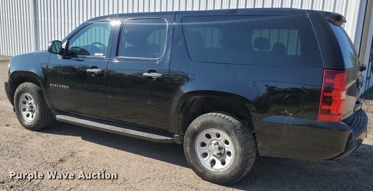 image for item KK9200 2014 Chevrolet Suburban 1500  SUV