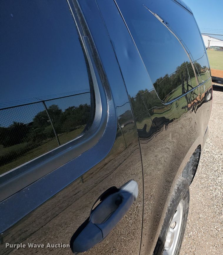 image for item KK9200 2014 Chevrolet Suburban 1500  SUV