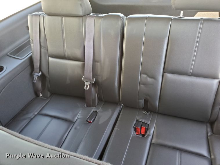 image for item KK9200 2014 Chevrolet Suburban 1500  SUV