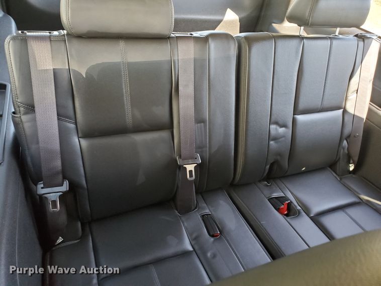 image for item KK9200 2014 Chevrolet Suburban 1500  SUV