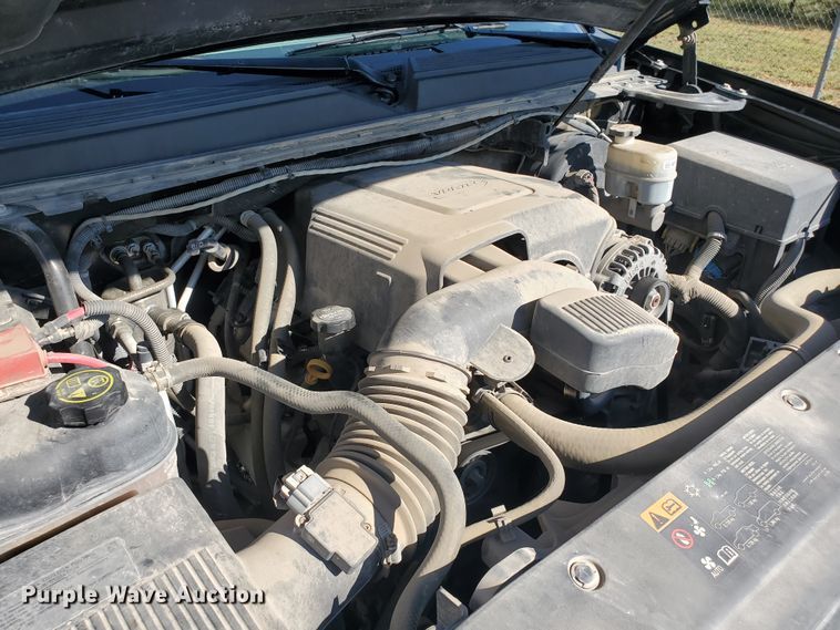 image for item KK9200 2014 Chevrolet Suburban 1500  SUV