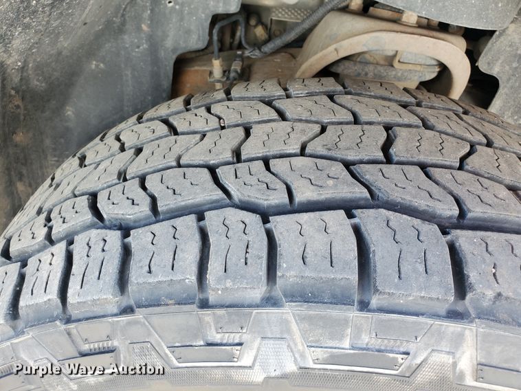 image for item KK9200 2014 Chevrolet Suburban 1500  SUV