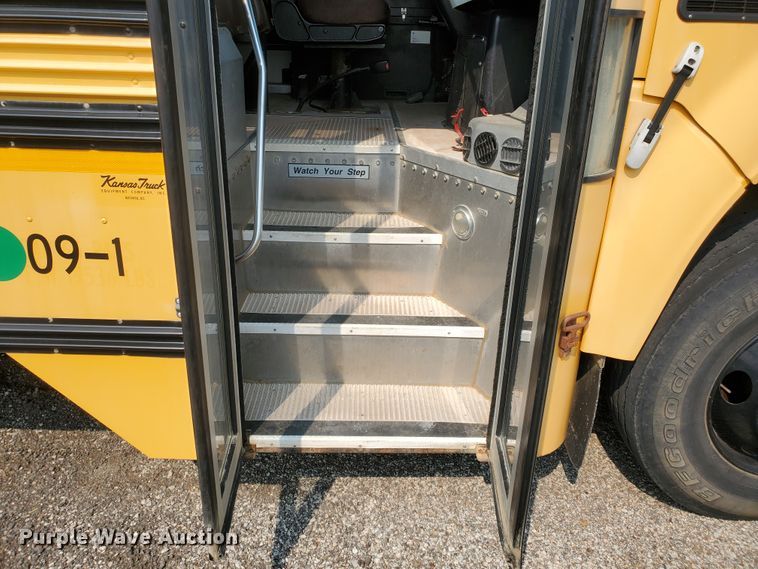 image for item KK9287 2008 Blue Bird Vision  school bus