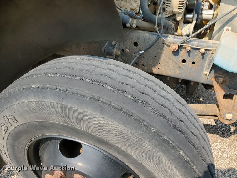 image for item KK9287 2008 Blue Bird Vision  school bus