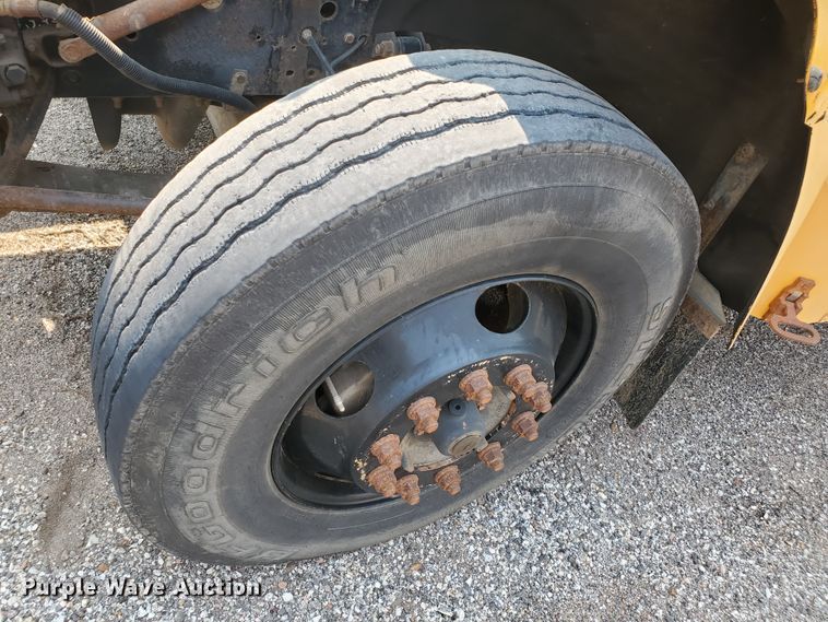 image for item KK9287 2008 Blue Bird Vision  school bus