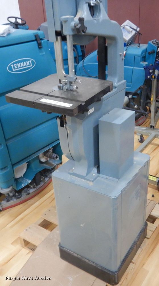 image for item KO9625 Delta bandsaw