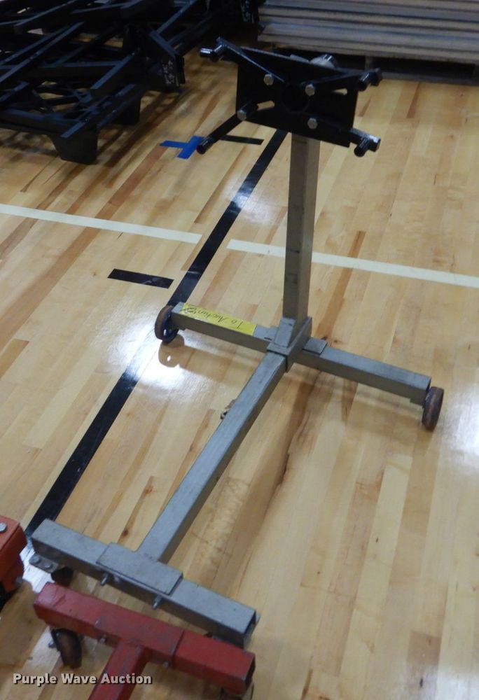 image for item KO9628 (3) engine stands