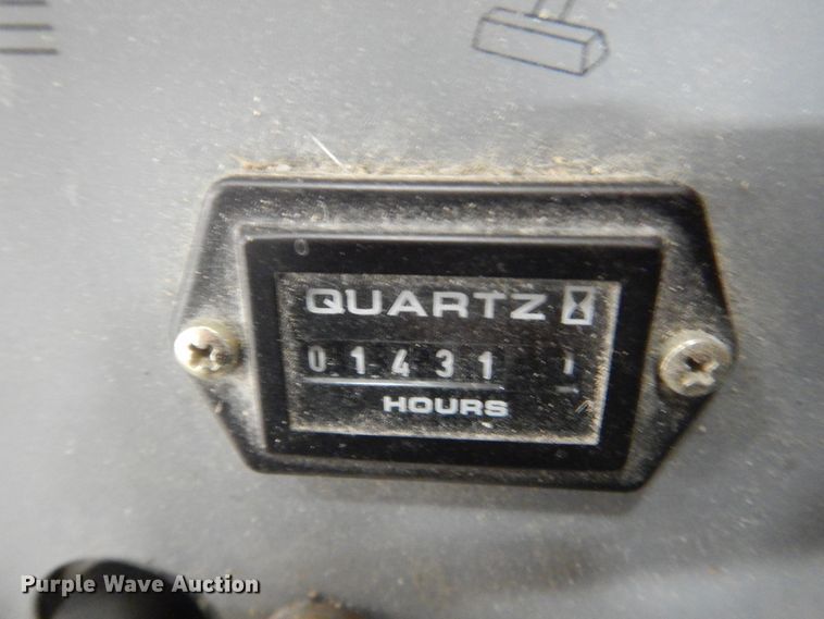 image for item KO9630 Tennant M7100  floor scrubber