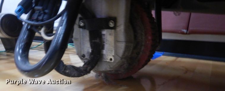 image for item KO9631 Tennant T7  floor scrubber