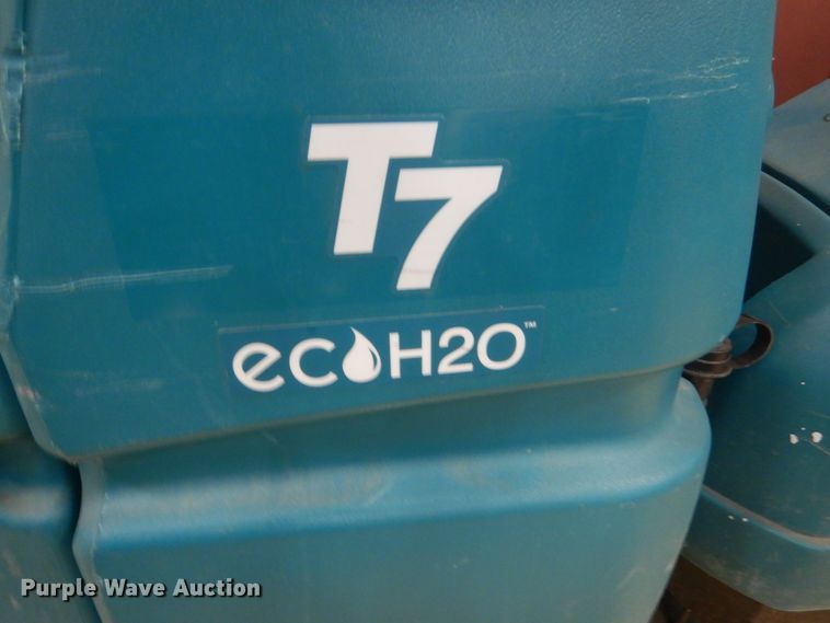 image for item KO9631 Tennant T7  floor scrubber