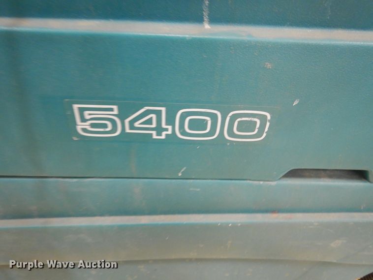 image for item KO9632 Tennant 5400  floor scrubber