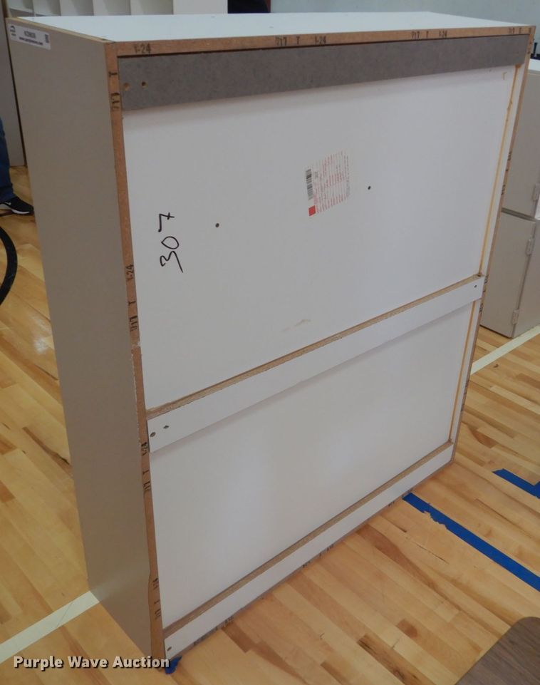 image for item KO9639 Locker