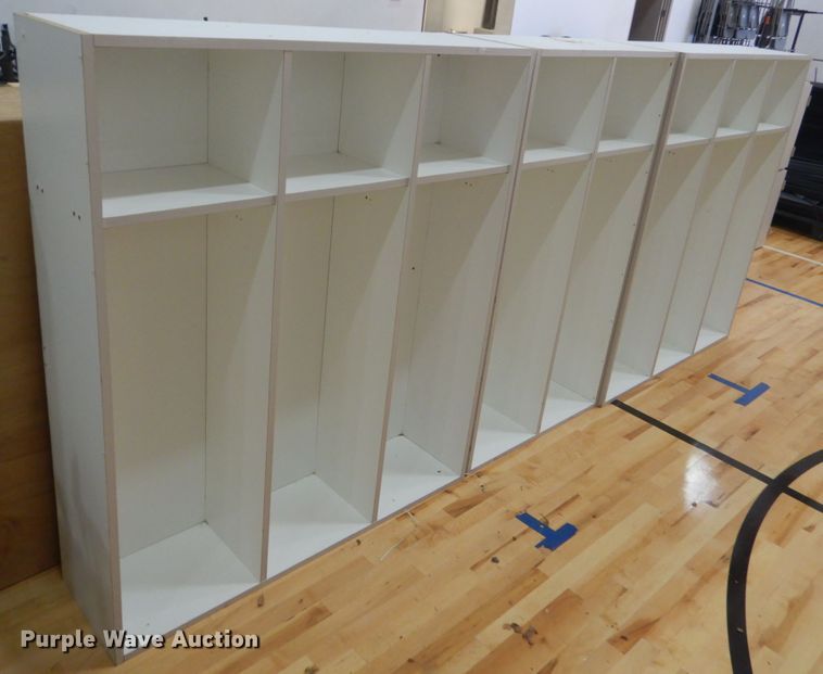 image for item KO9640 (3) lockers