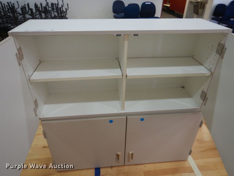 image for item KO9642 (2) cabinets