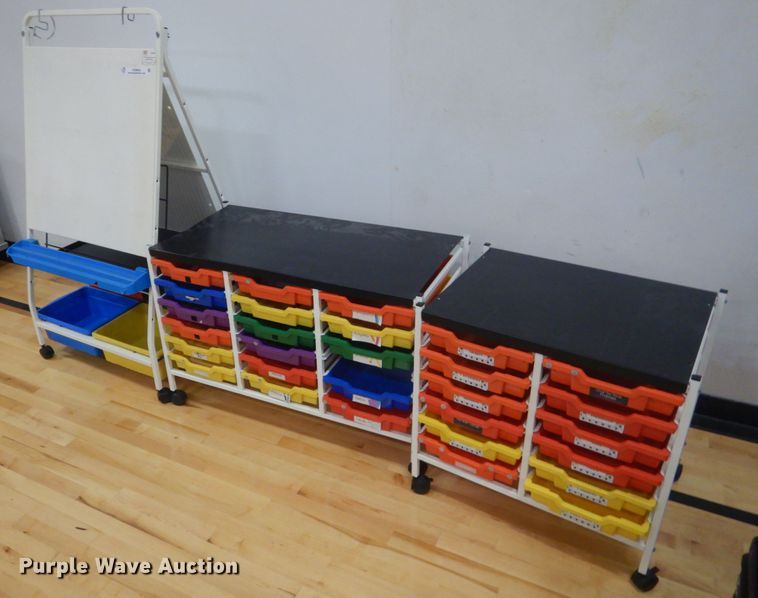 image for item KO9654 (2) tote racks and easel