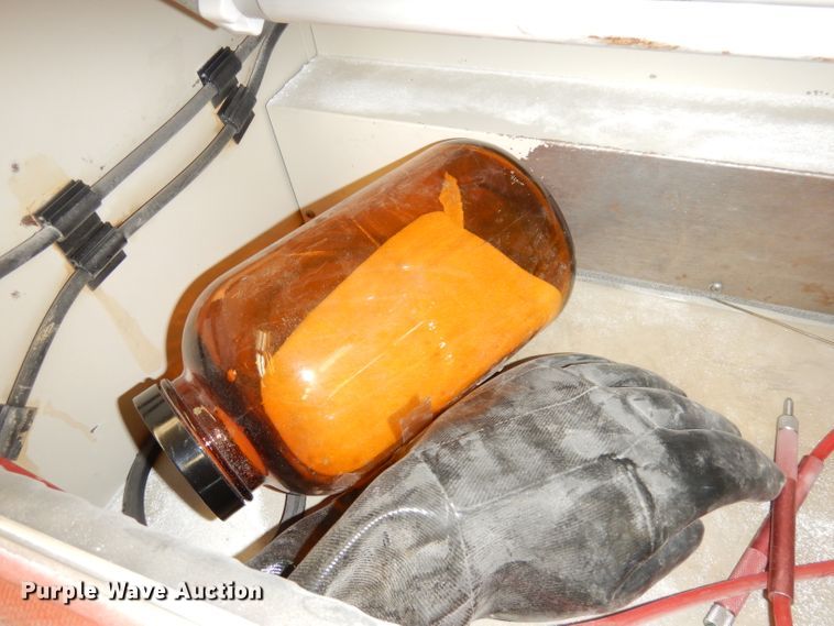 image for item KP9576 Comco MB1002  microblaster