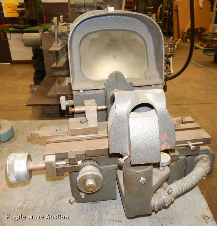 image for item KP9578 1942 J&L  bench comparator