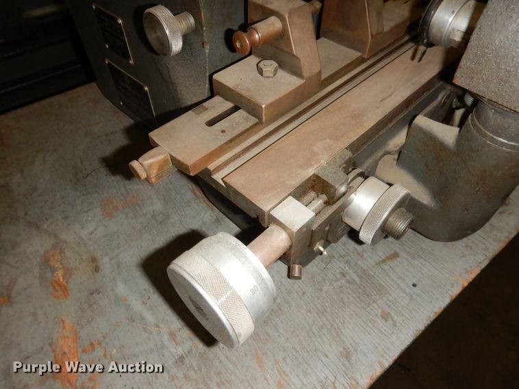 image for item KP9578 1942 J&L  bench comparator