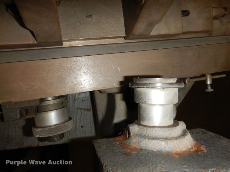 image for item KP9578 1942 J&L  bench comparator