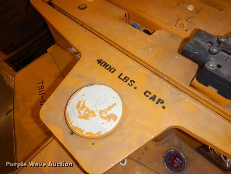 image for item KP9579 Big Joe WPT40  pallet jack