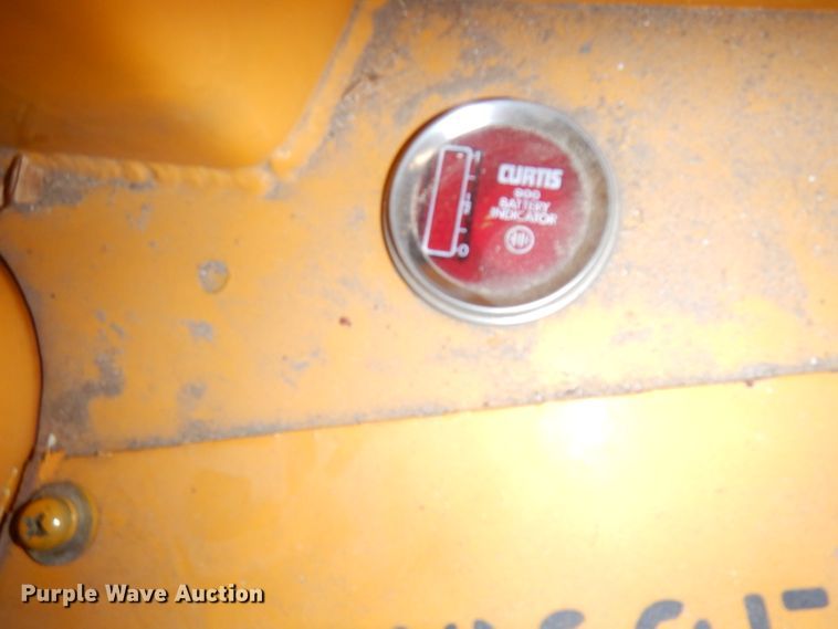 image for item KP9579 Big Joe WPT40  pallet jack