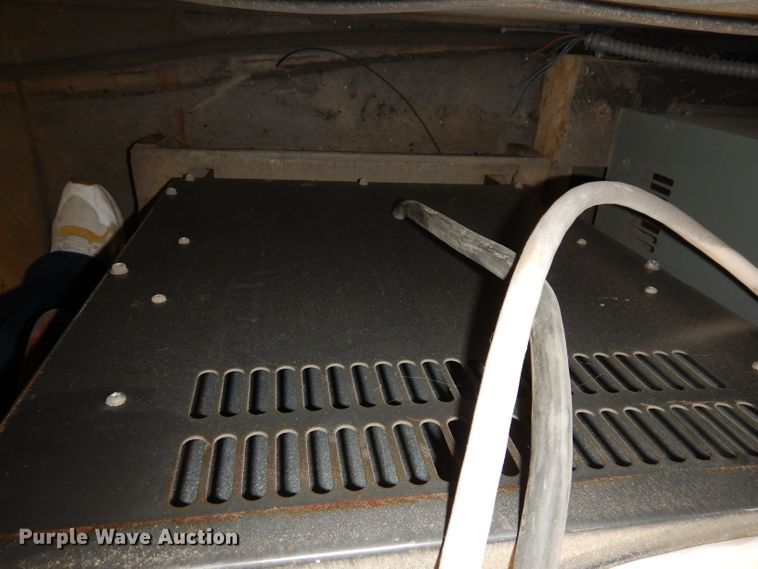 image for item KP9579 Big Joe WPT40  pallet jack