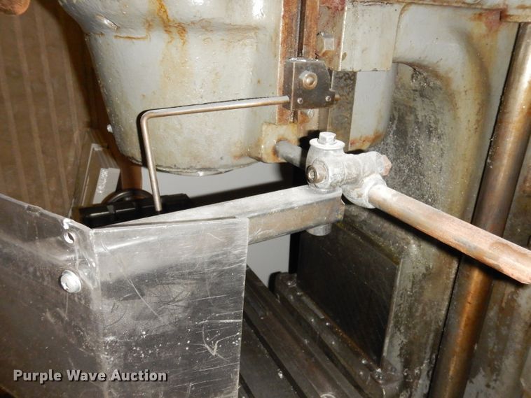 image for item KP9581 Milwaukee K  vertical milling machine