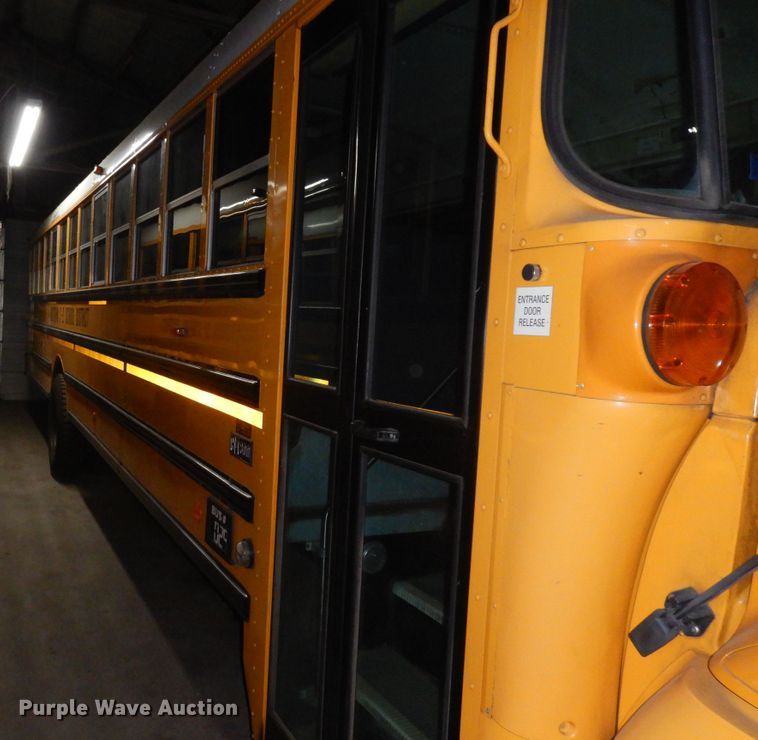 image for item KU9154 2007 International 3000  school bus