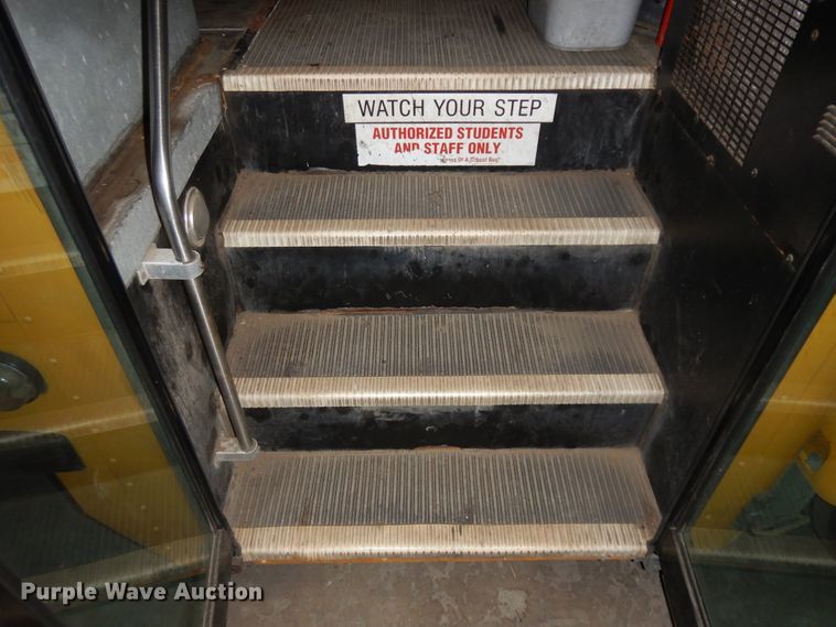 image for item KU9154 2007 International 3000  school bus