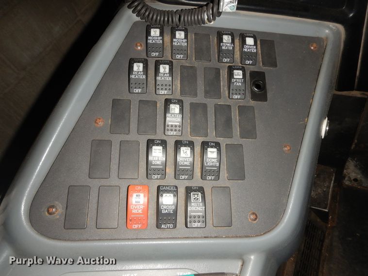 image for item KU9154 2007 International 3000  school bus