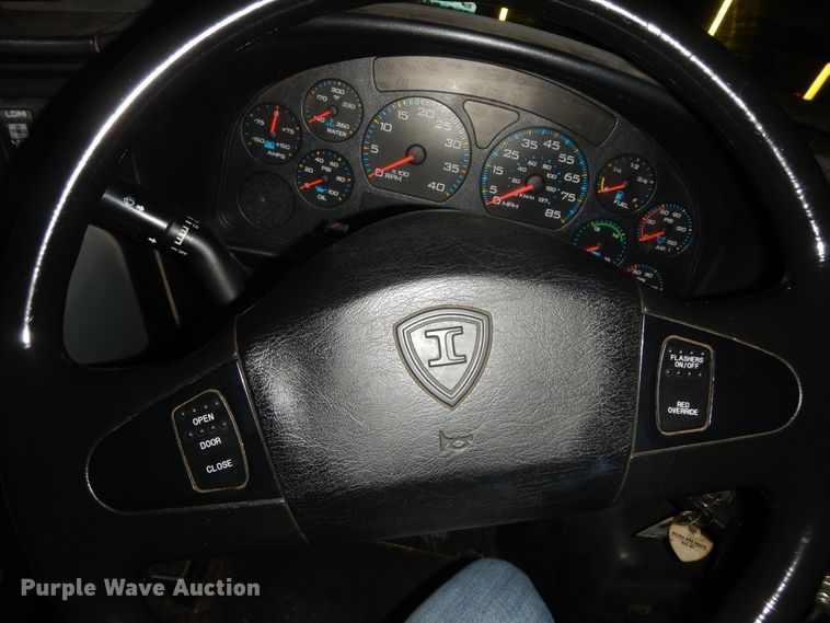 image for item KU9154 2007 International 3000  school bus