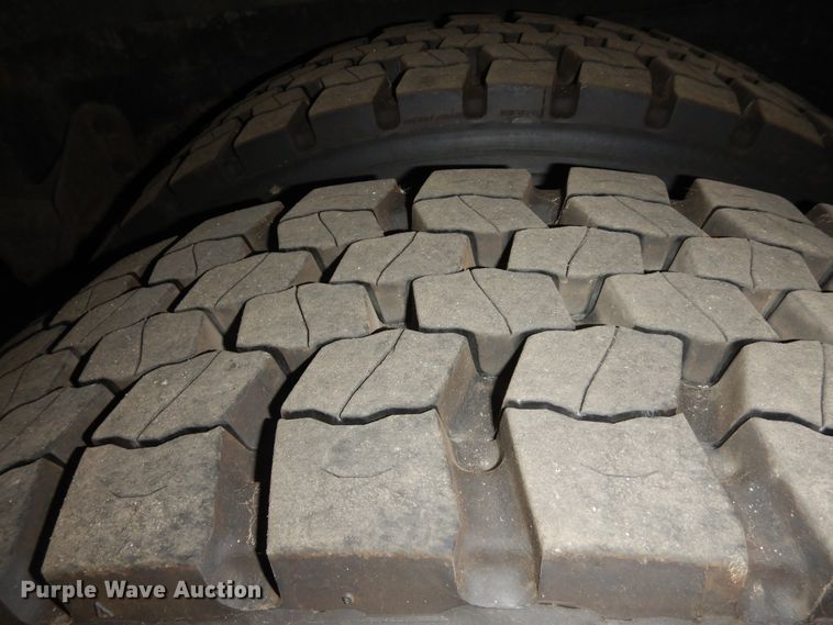 image for item KU9154 2007 International 3000  school bus