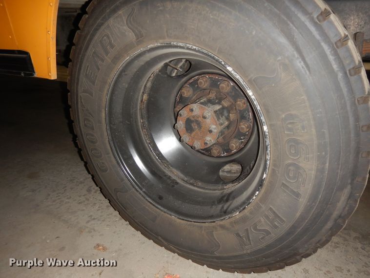 image for item KU9154 2007 International 3000  school bus