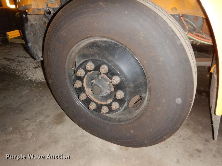 image for item KU9154 2007 International 3000  school bus